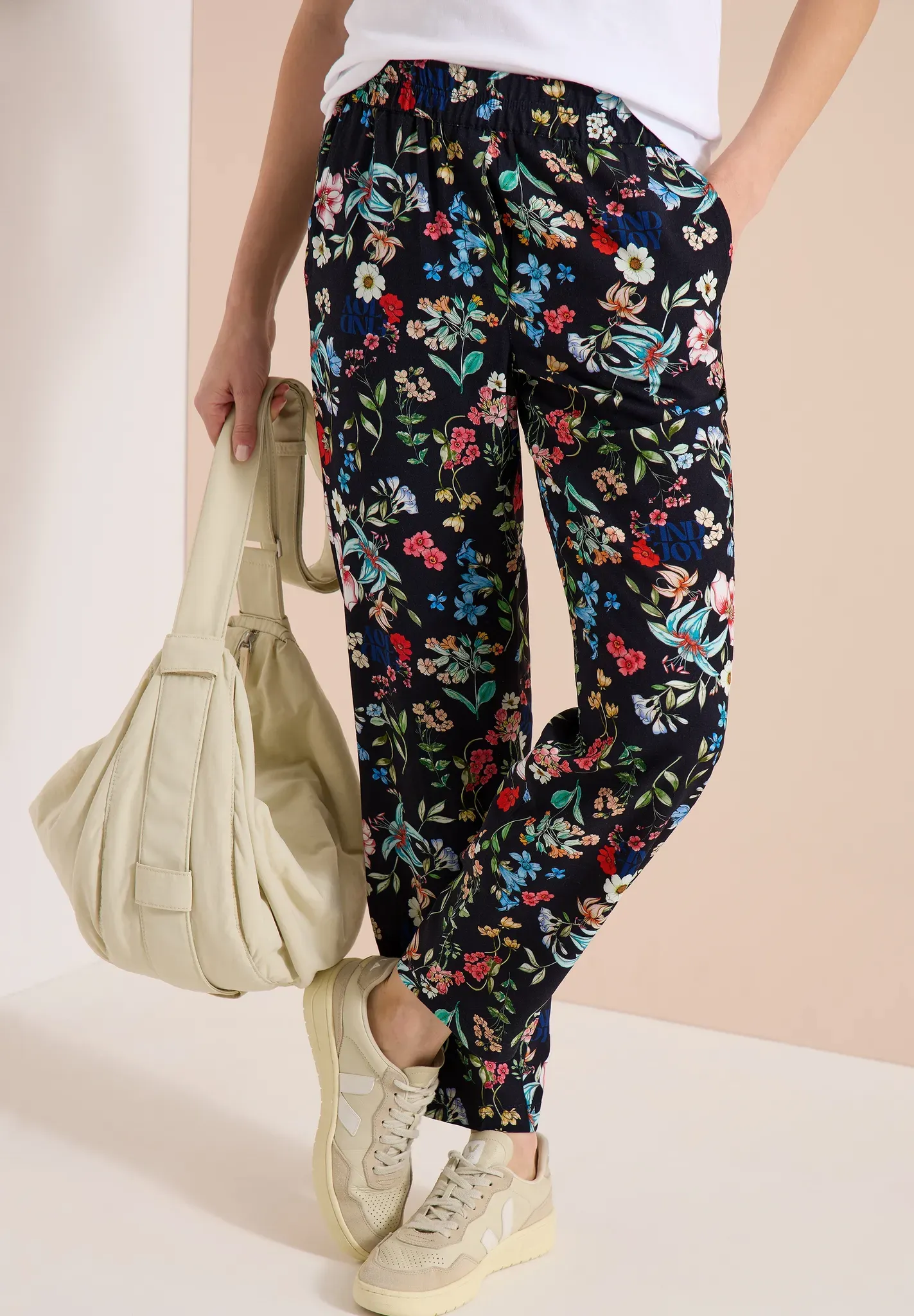 Jogger Pants CECIL, Damen, Gr. 3XL, Länge 28, universal blau, Stoff, 100% Viskose, geblümt, loose fit knöchelfrei, Hosen, im Loose Fit