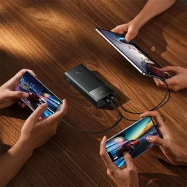 Baseus Star-Lord Power Bank 30W Schwarz inkl. Ladekabel - Schwarz