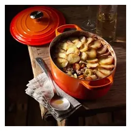 Le Creuset Signature Bräter 27 cm oval schwarz glänzend