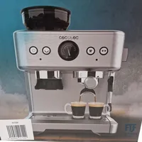 Cecotec Power Espresso 20 Barista Maestro grau mit Milchaufschäumer