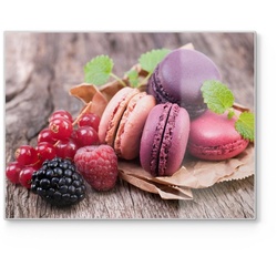 DEQORI Schneidebrett ‚Macarons und Beeren‘, Glas, Platte Frühstücksbrett Schneideplatte braun|lila|rosa 40 cm x 30 cm