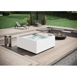 Novellini Divina XL Spa - SONDERANGEBOT (200x200x85cm)