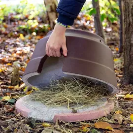 Schwegler Igelkuppel mit Isolierboden