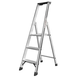 Stabile Stufenstehleiter mit großer Plattform, geräumiger Ablageschale und Eimerhaken.Ergonomisches Arbeiten auf 80 mm Stufentiefe.