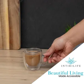 Intirilife 4x Doppelwandiges Thermo Glas Set in 200 - 250ml – Mundgeblasen isoliert für Latte Macchiato, als Teeglas oder Kaffeeglas