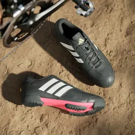 adidas Heritage Tour Core Black / Lucid Red 42