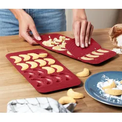 Tchibo - 2 Vanillekipferl-Backmatten - dunkelrot