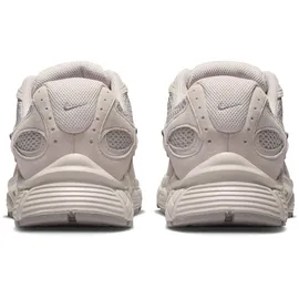 Nike V5 RNR Damen Moon Particle/Lt Orewood Brn 38