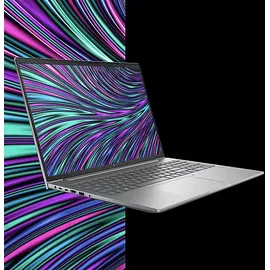 HP ZBook Power G11 AMD Ryzen 7 8840HS 32 GB RAM 1 TB SSD RTX 1000 Ada