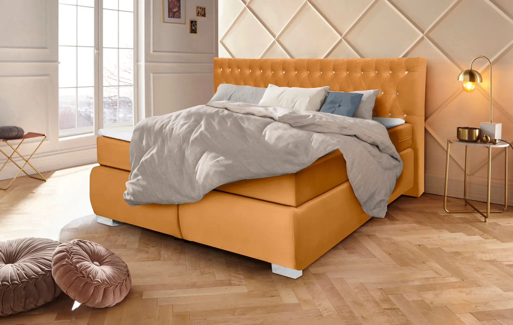 Boxspringbett LEONIQUE "Rumba", gold (goldfarben), B:190cm L:213cm, Samtoptik (100% Polyester), Komplettbetten, Boxspringbett Seniorenbett Polsterbett, Taschenfederkern-Matratze in Härtegrad 3, in 4 Breiten, incl. Topper