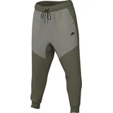 Nike Tech Fleece Jogger grün S