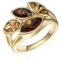 Lulu & Jane Ring Metall-Legierung verziert mit Kristallen von Swarovski® in gelbgold | Gr.: 54