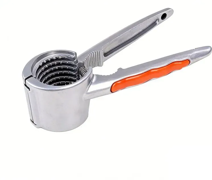 Nussknacker aus Buchenholz mit orangefarbenen Kanten