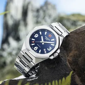 Swiss Alpine Military Typhoon 7005.1135 Edelstahl 42,0 mm