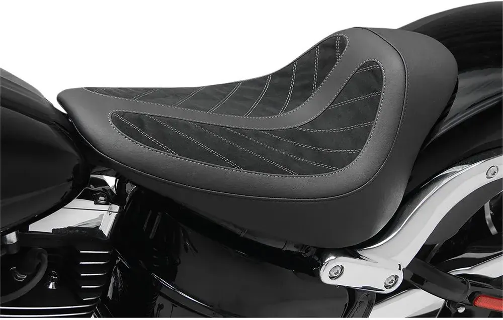Mustang F Kodlin Signature Series Solo Harley Davidson Softail Motorradsitz - Black - One Size