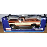 MAISTO Ford F150 Pick-Up 1979, braun/crème 1:18,