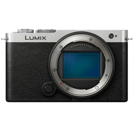 Panasonic Lumix DC-S9 silber/schwarz + S 18-40 mm