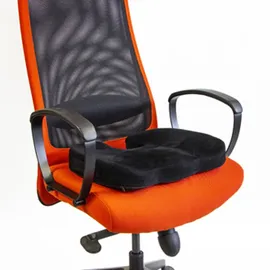 Powerton Orthopädisches Kissen, druckfeste Kunststoffspitze, ergonomisch, schwarz, Schaum mit Memory-Effekt,