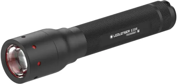 Taschenlampe E20R, 420 Lumen, 240 Leuchtweite, 15h Laufzeit