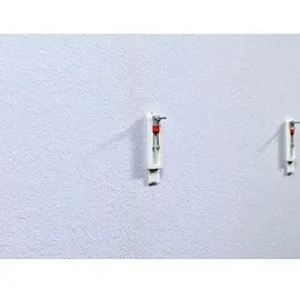 Tesa Klebeschraube verstellbar 2,4 x 6,4 cm, 2 Stück