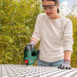 Bosch EasySaw 18V-70 inkl. 1 x 2,0 Ah + Koffer