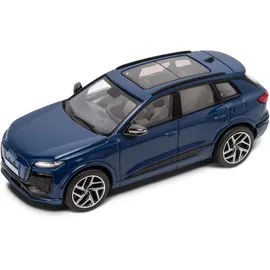 Audi Collection Audi 5012326632 Modellauto Q6 e-tron Miniatur Modell, Maßstab 1:43, blau