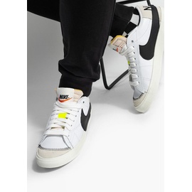 Nike Blazer Low '77 Jumbo Herren white/white/sail/black 46