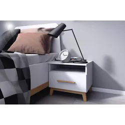 Nachtkommode RAUCH "Carlsson", weiß (weiß, eiche massiv), B:47cm H:41cm T:42cm, Holzwerkstoff, Massivholz, Sideboards