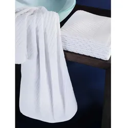 Duschtuch/Zwirnfrottiertuch 70x140 cm Weiss Baumwolle Diagonalstreifen schmal