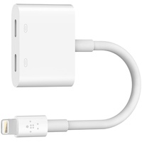 Belkin Rockstar Lightning-Audio- und Ladeadapter (iPhone Lightning-Audio-Adapter/Ladeadapter für iPhone 13, 13 Pro, 13 Pro Max, 13 mini, 12, 12 Pro/Pro Max, 12 mini etc.) Weiß