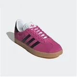 Semi Lucid Fuchsia / Core Black / Cloud White 39 1/3