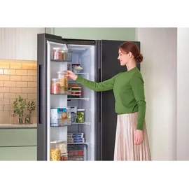 Samsung RS70F66KCFEF Side-by-Side (634 l, 1784 mm hoch, Schwarz)