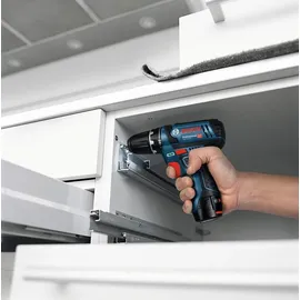 Bosch GSR 12V-15 Professional inkl. 2 x 2 Ah + L-Boxx 0601868109