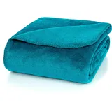 Glart Kuscheldecke in petrol, 150x200 cm, extra flauschig & warm, perfekt für Sofa, Kinderzimmer oder als Tagesdecke. Ohne Ärmel, in türkis