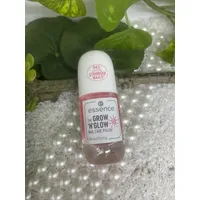 Essence The Grow & 39 N& 39 GLOW Nail Care Polish rosa/transparent 8 ml