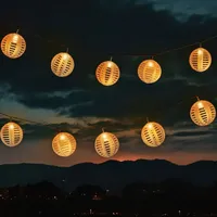 Spetebo Solar Lichterkette mit 10 runden Lampions in Rattan