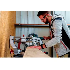 Metabo Kappsäge KGSV 254 MC (615254000) im Karton