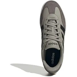 adidas Barreda Putty Beige/Core Black/Charcoal 44 2/3