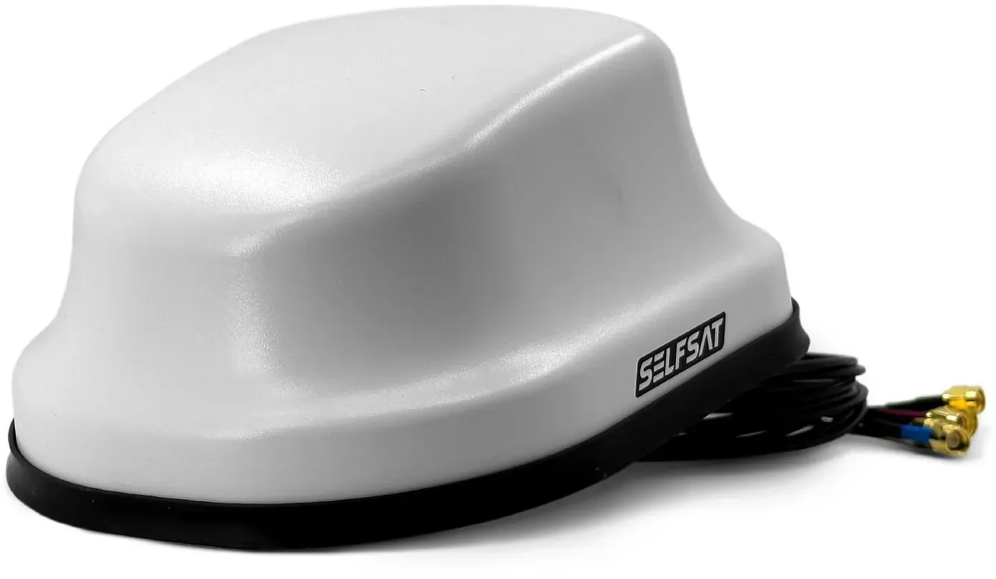 SELFSAT Antenne RUTX50 RUTM54 RUM51 / SELFSAT MWR weiß, 4 x 5G, 1 x WLAN, 1 x GPS, je 1 m, +4 dBi