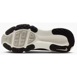 Nike Vomero 18 Herren Weit Black/Summit White/Coconut Milk 41