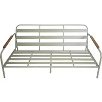 MCW MCW, Gartenbank, O11-3-B