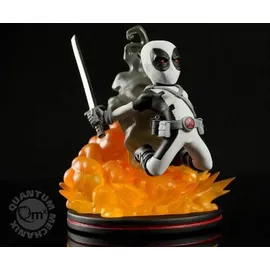 Quantum Mechanix Deadpool Q-Fig 12cm