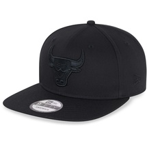 New Era Chicago Bulls NBA Black on Black 9Fifty Snapback Cap - M - L