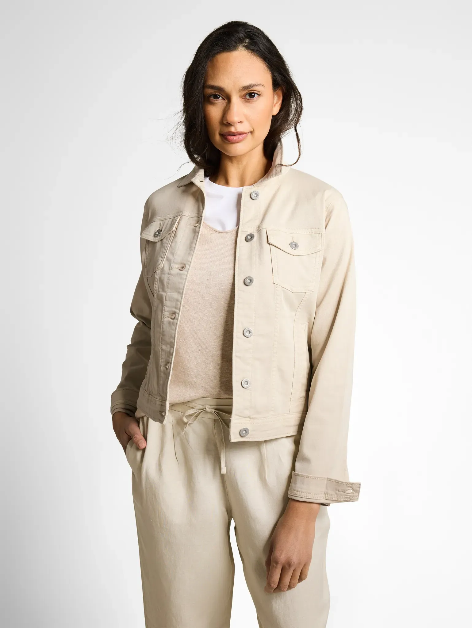 Jeansjacke TOM TAILOR, Damen, Gr. XL, stone sand beige, Denim/Jeans, Obermaterial: 98% Baumwolle, 2% Elasthan. Futter: 100% Baumwolle, unifarben, regular fit hüftlang, Rundhals, Jacken Jeansjacke, mit Knopfleiste und Stretch