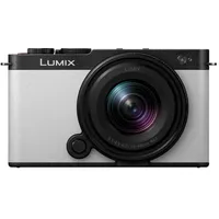 Panasonic Lumix DC-S9 + S 18-40 mm