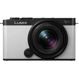 Panasonic Lumix DC-S9 + S 18-40 mm