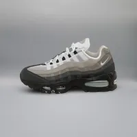 Nike Air Max 95 OG Big Bubble Blue Tint (Women's) - 42 Größe: 42 - 42