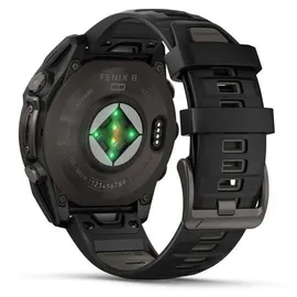 Garmin fenix 8 BT 51 mm Titaniumgehäuse schwarz Silikonarmband schwarz M