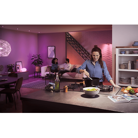 Philips Hue White & Col. Amb. E27 3er Starter Set Mehrfarbig