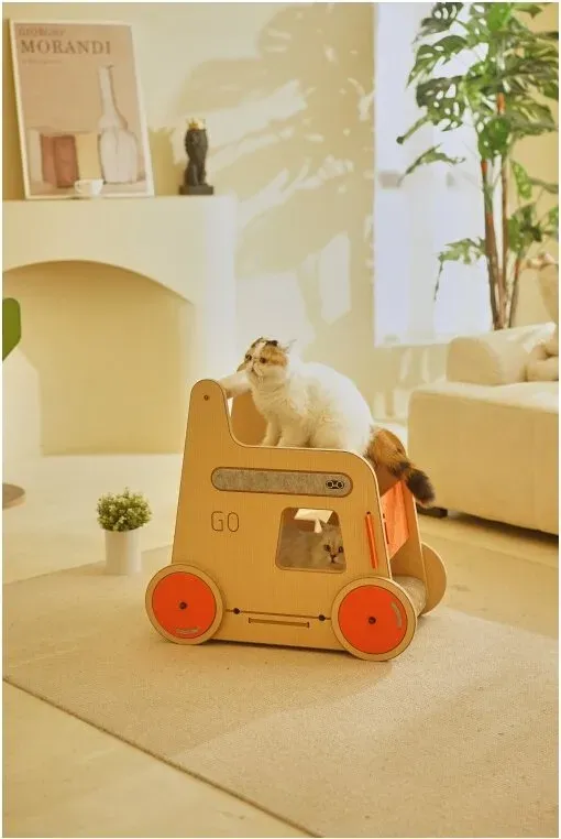 Coneko Katzenklettergerüst mit Kratzbrett, Trolley-Design